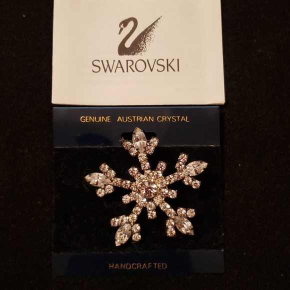 Swarovski Snowflake pin